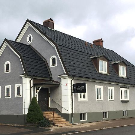 Hotell Apladalen I Vaernamo Exterior photo